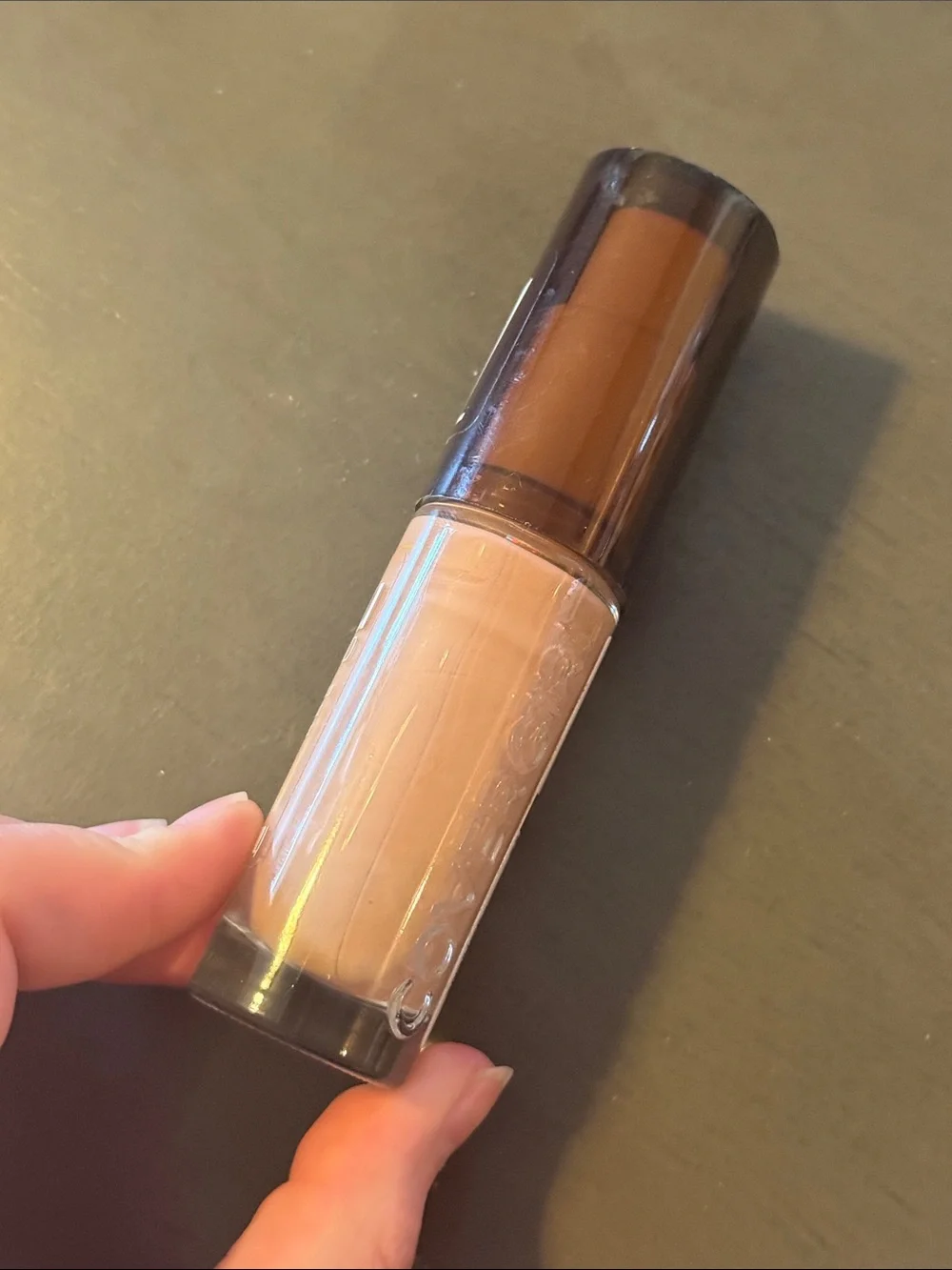 🌻 Covergirl TruBlend Liquid Foundation in D1 Creamy Beige NWT